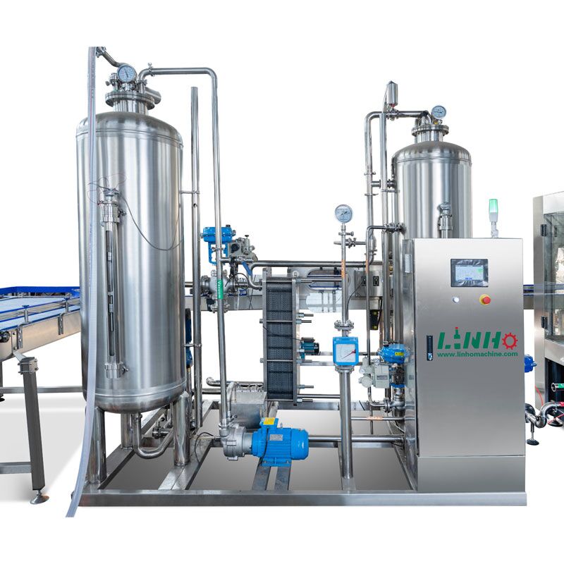 Carbonated beverage mixing machine